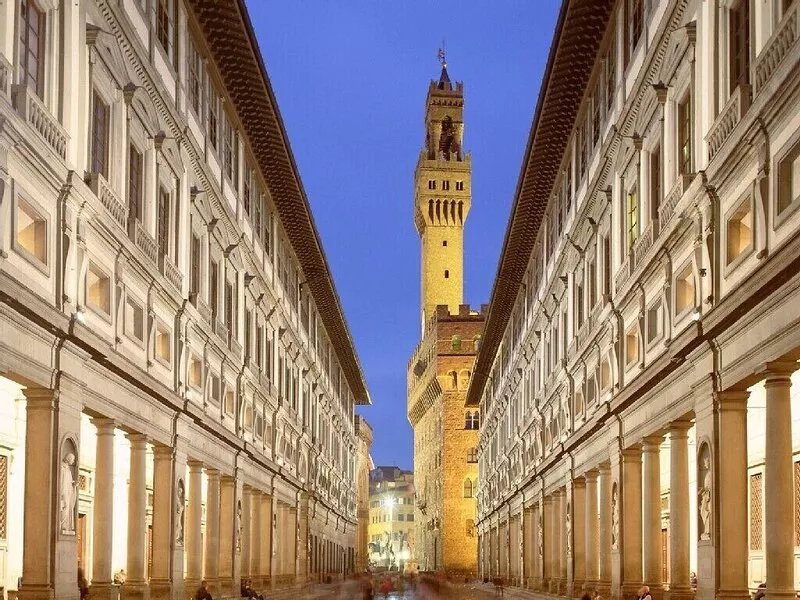 Live in the Renaissance with Modern Comforts - few steps from Uffizi Gallery