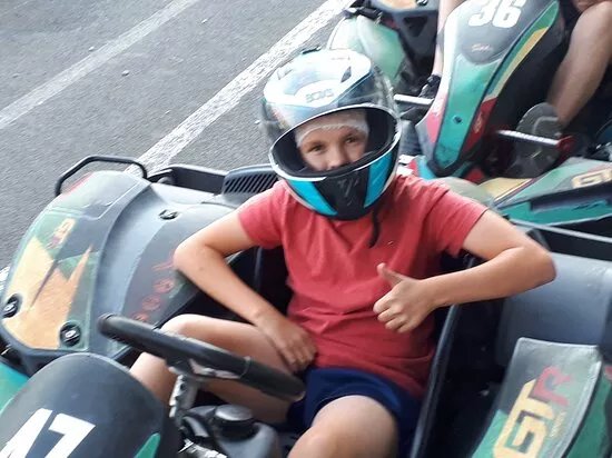 Karting Circuit le Lissartel