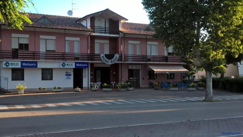 Albergo Ester Di Fossi Laura