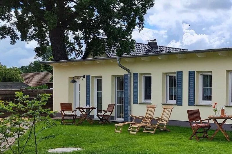 Attractive semi-detached house in a good location near the Spreewald