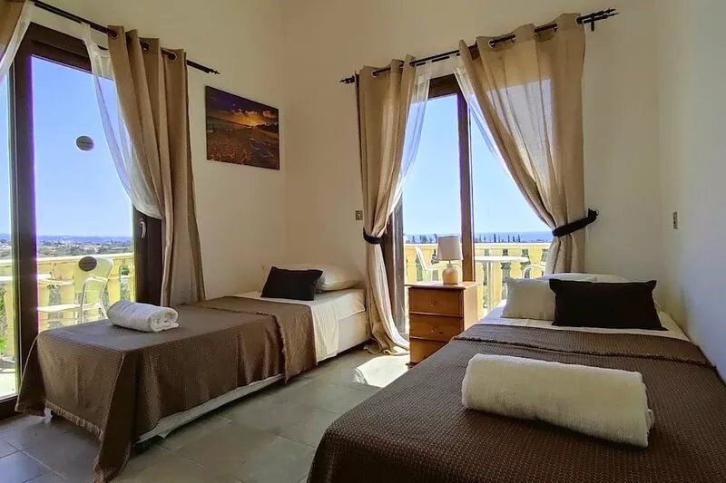Villa Julia 1 - in a quiet area with an exceptional views from the pool!