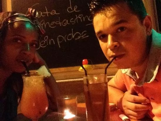 De Tapas y Canas