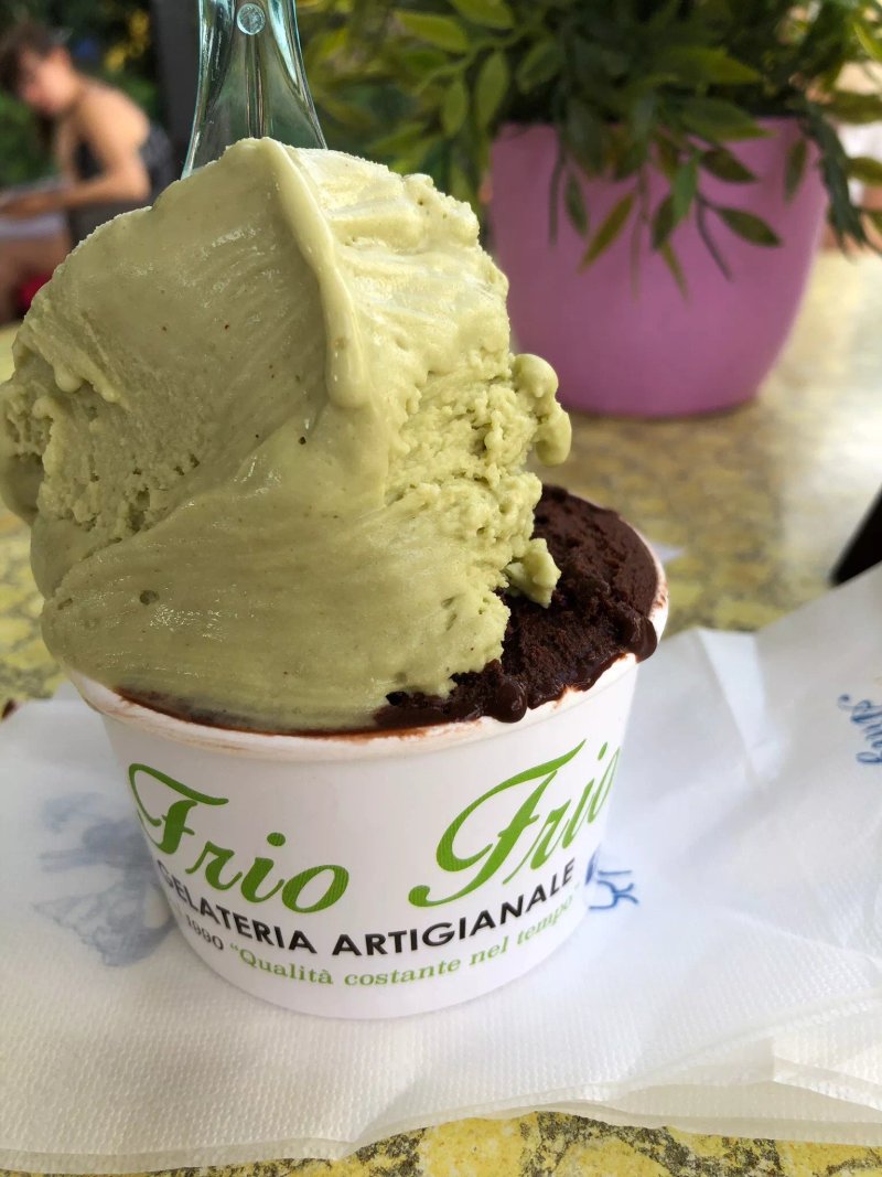 Gelateria E Pasticceria Frio Frio Sas