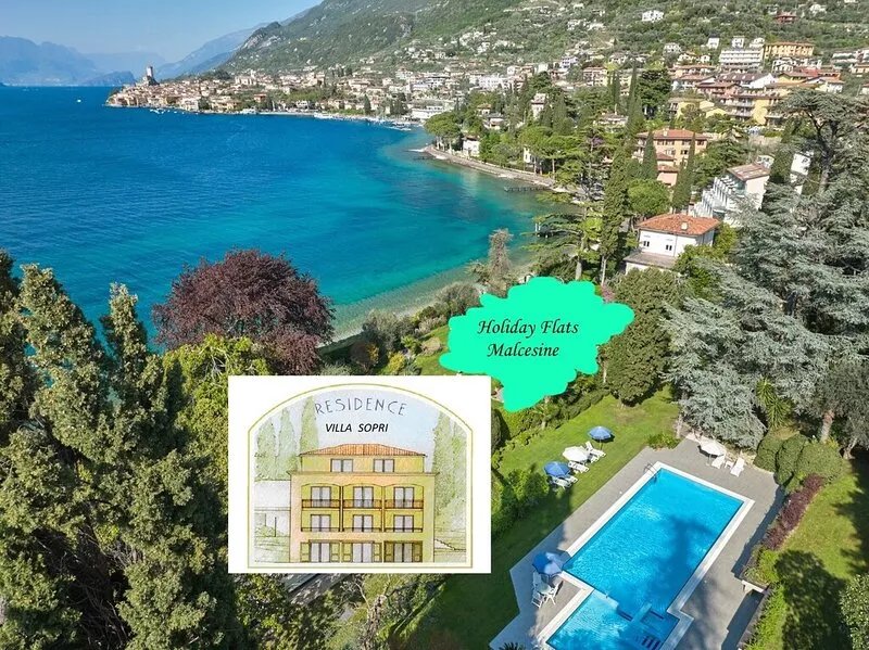 Villa Sopri - directly on the lake, with beautiful garden and pool CIN