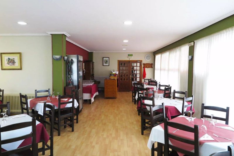 O Mirador: Restaurante & Hostal