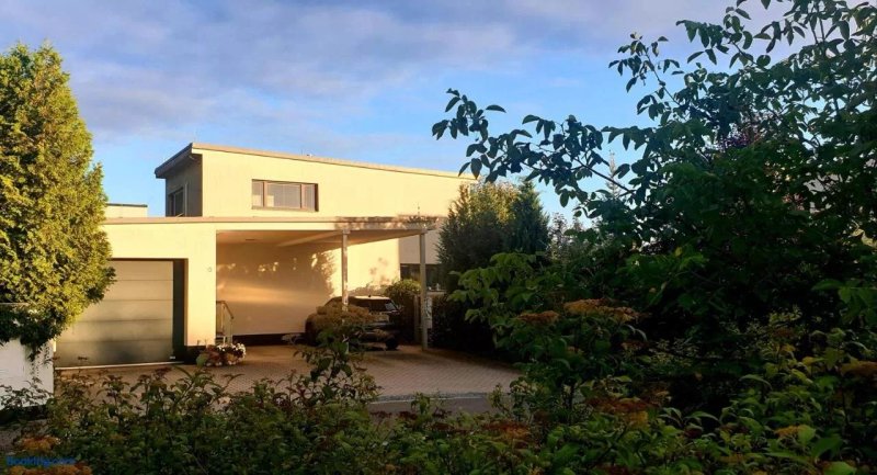Parady House