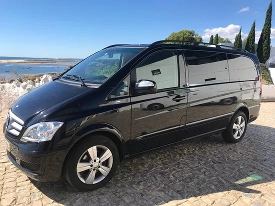 Cajugarve Transfers and Tours Lda