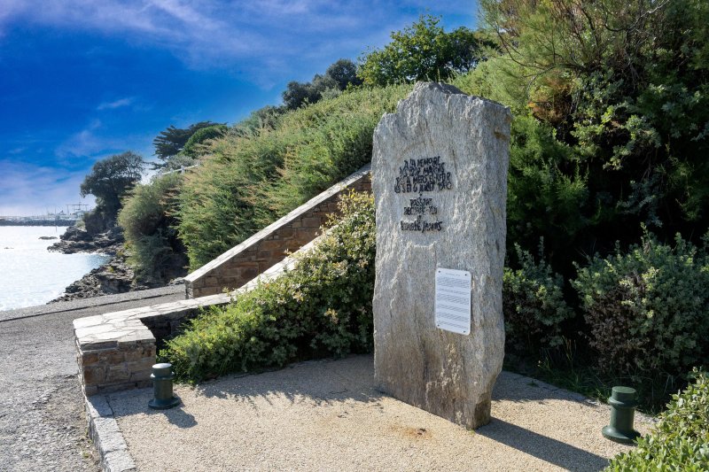 Memorial Mers - El - Kebir