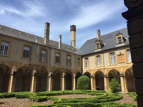 Ancienne Abbaye Saint-Arnould