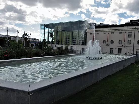 Square Villemessant