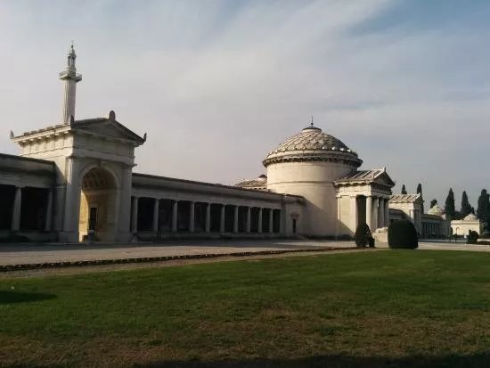 Cimitero Vantiniano