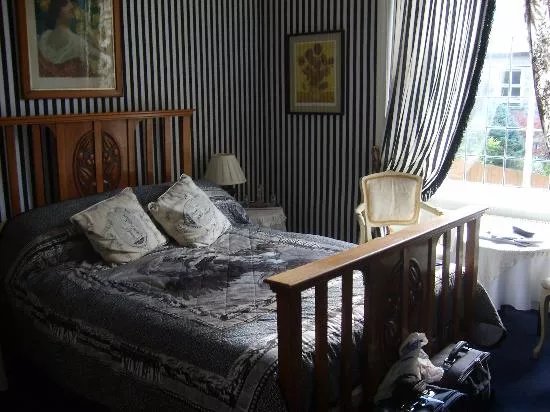 Buxton's Victorian Guest House
