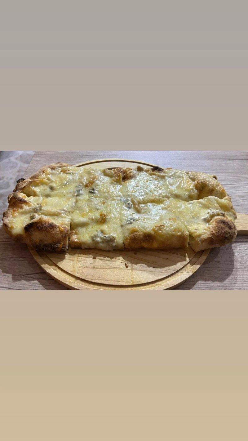 Scauri Pinsa
