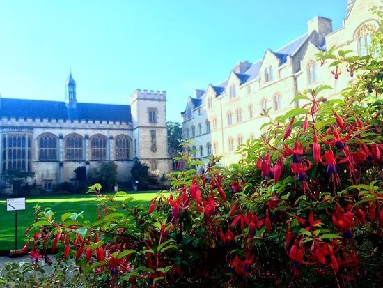 Pembroke College