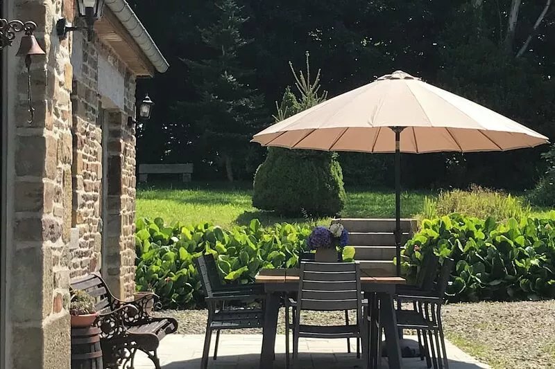 Delightful House for Up to 6 Guests + Baby With Large Secluded Garden Area