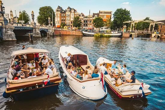 Pure Boats