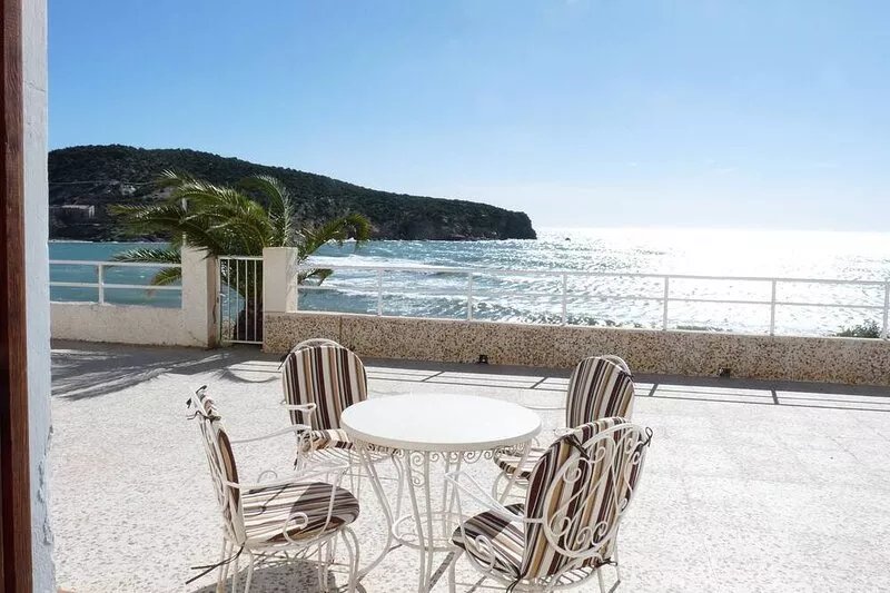 Mazarrón Island House in a privileged and quiet