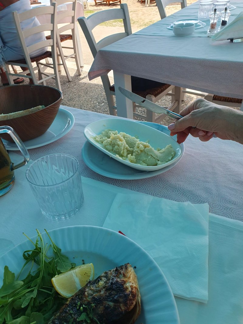 Thymari Taverna