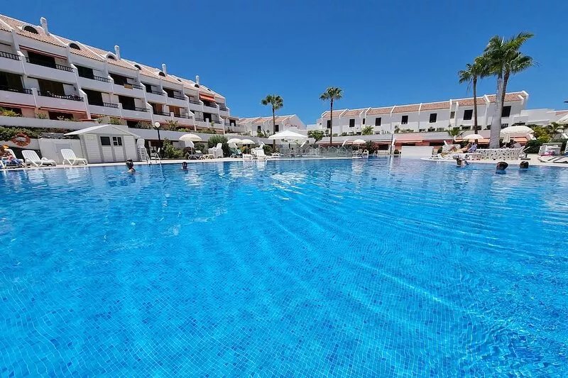 Casa Teide, ground floor Parque Santiago 1, heated pool, 100 m to sea+beach