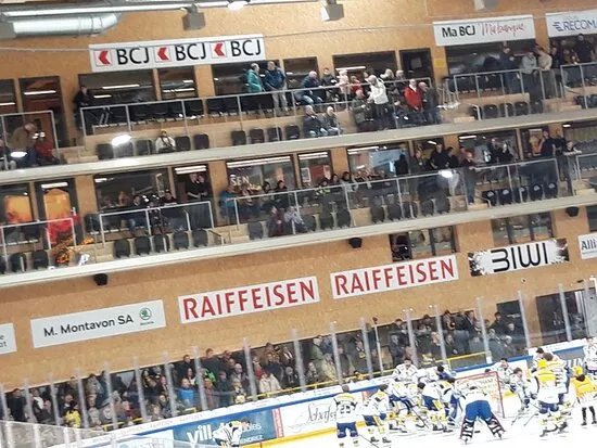 Patinoire Raiffeisen Arena