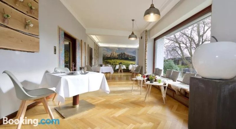 Hotel Avenida By Zwei&Vierzig