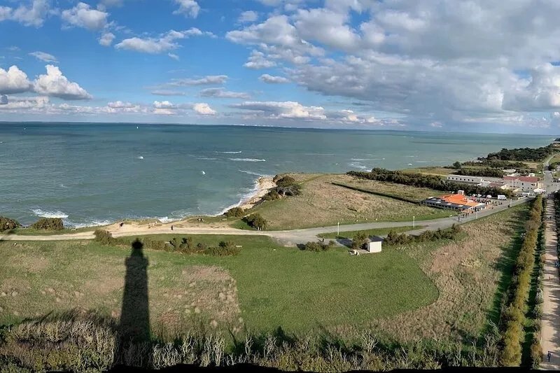 House 300m from the beach