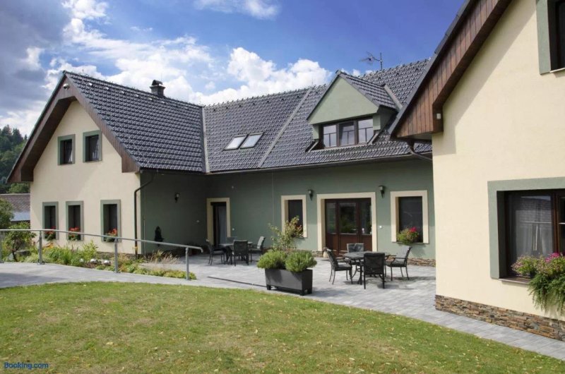 Apartmany Pod Lipou