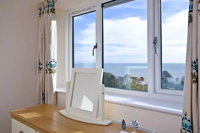 A spacious, three bedroom house with sea views and a sunny balcony.