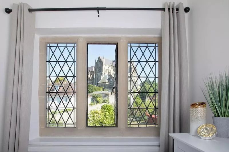 Beautiful Iconic Listed Building with Views Overlooking the Arundel Cathedral
