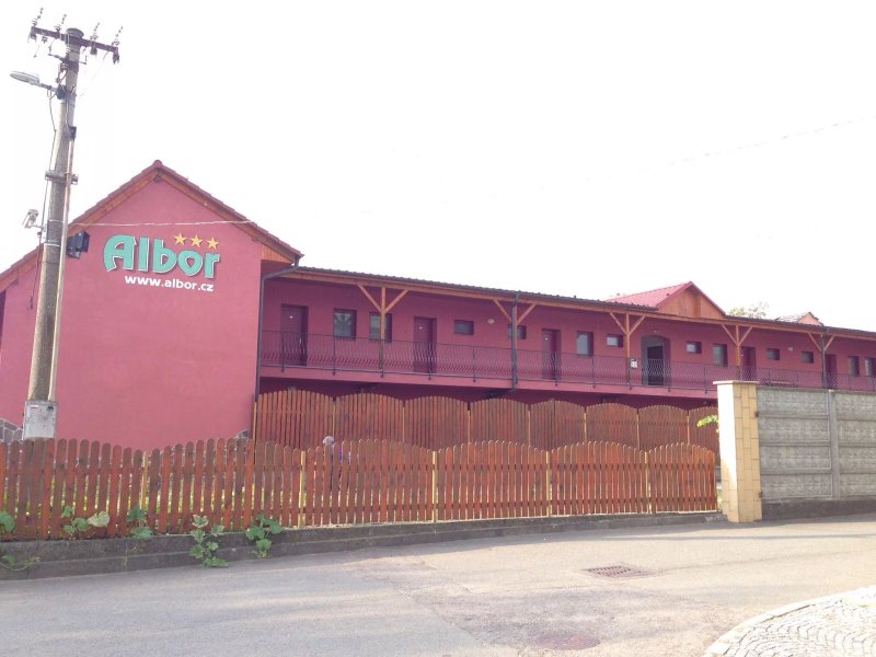 Hotel Albor