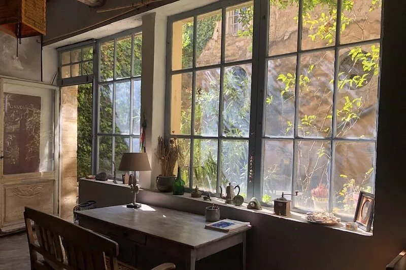 Apartment in an Amazing Historic House, Set in the Heart of Provence