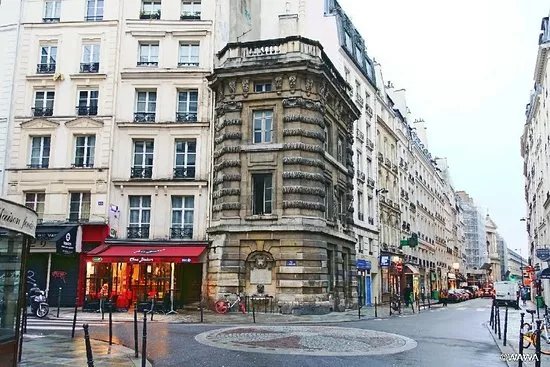 Fontaine de la Croix-du-Trahoir