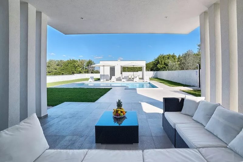 Villa Lungera - Modern and Luxury villa for 8 persons in Pula, Croatia