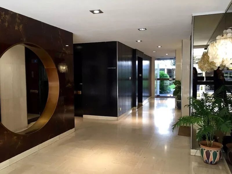 Place Victor Hugo area, charming and luminous flat