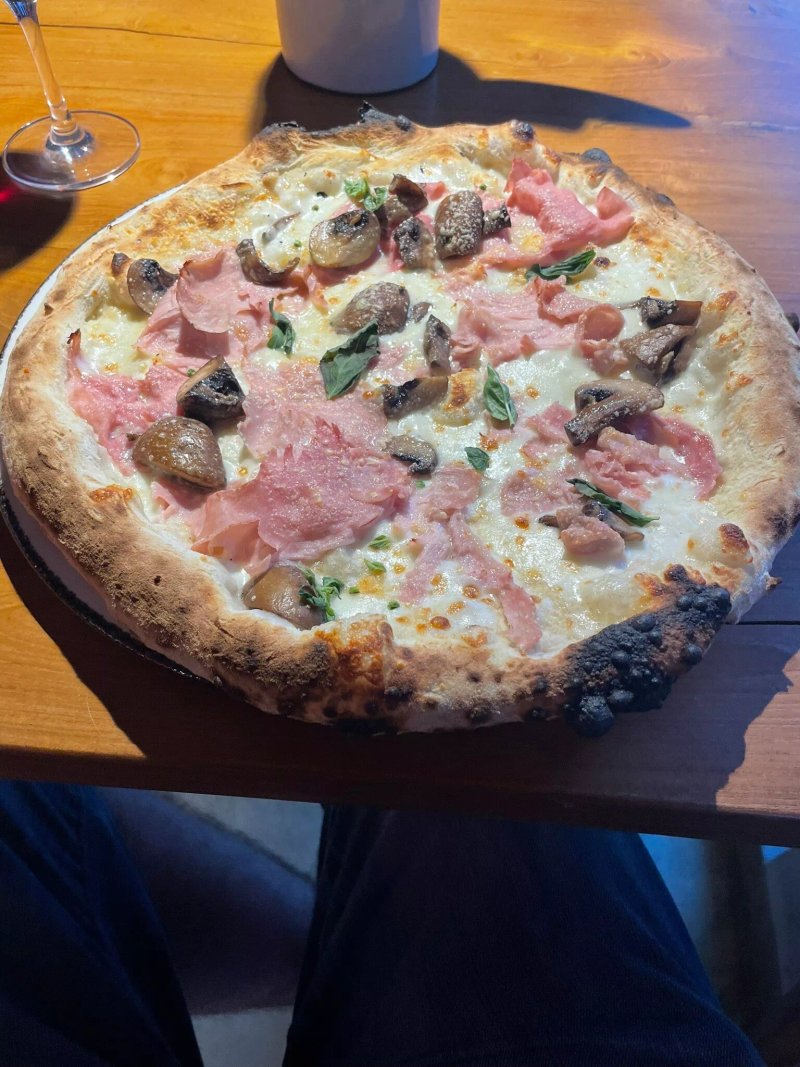 Masa Masa Pizza Club