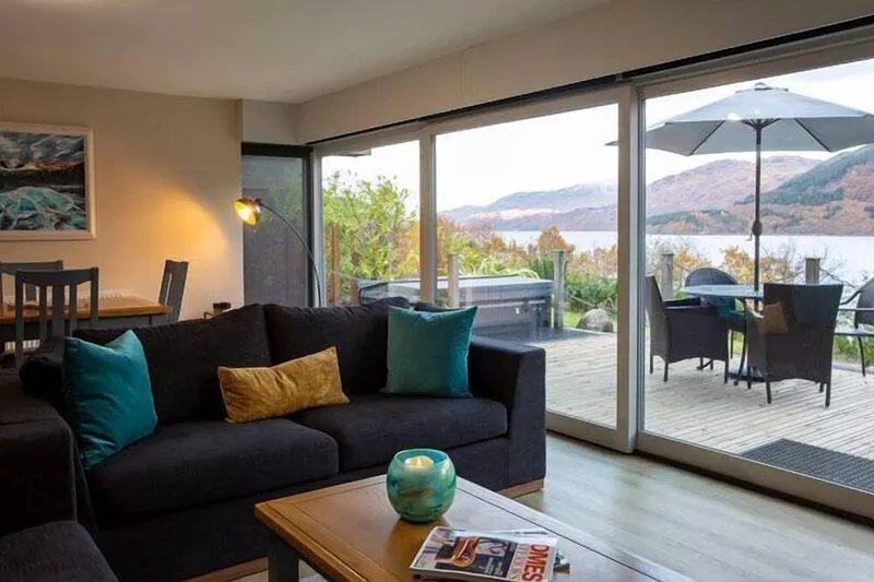 Hollybank Lodge - Sleeps 2 - sleeps 2 guests  in 1 bedroom