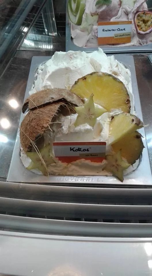 Giovanni L - Gelato De Luxe