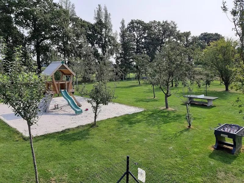 NEW large vacation home (28p) in touristy Kalmthout! SOME enjoyment!