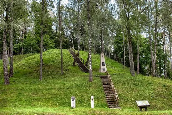 Mazulonys Mound