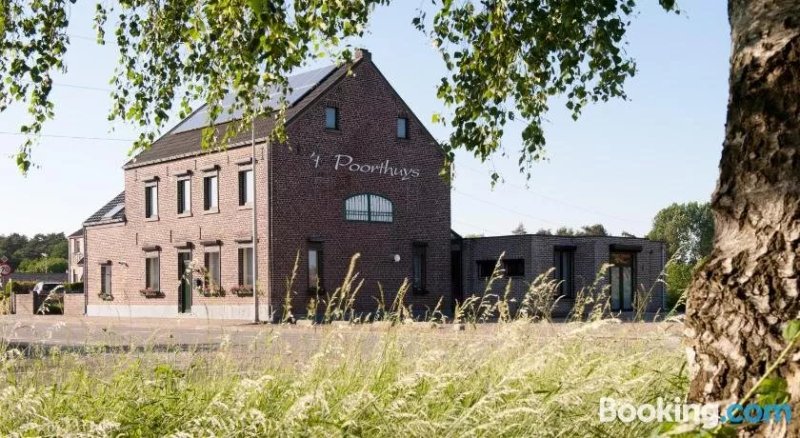 Bed & Breakfast 't Poorthuys