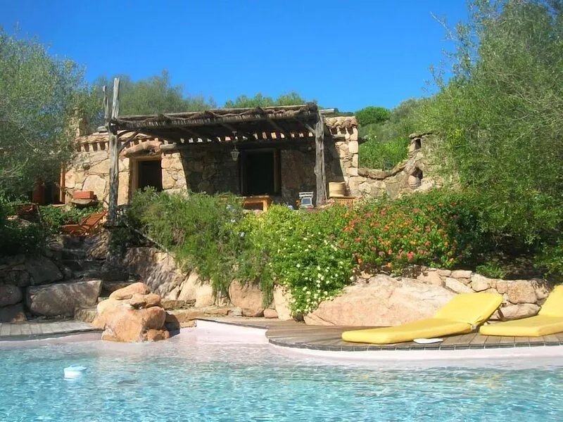 House of Petra n. 4.