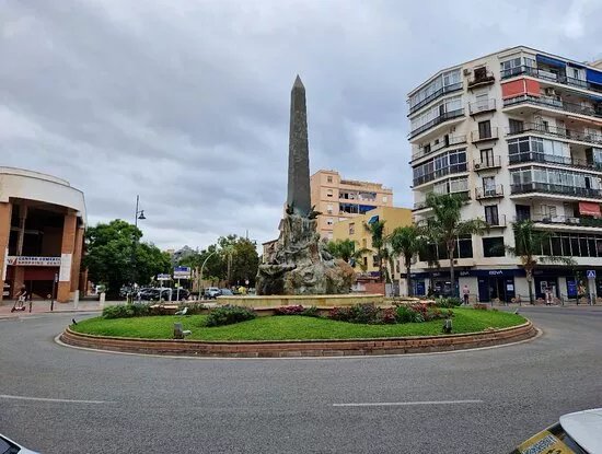 Fuente Del Obelisco