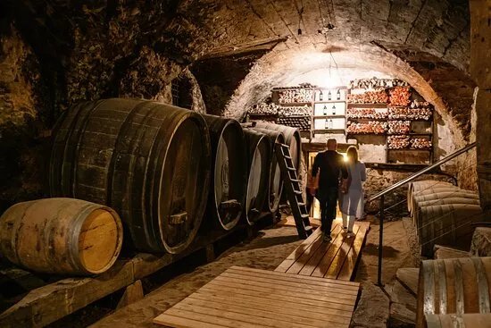 Cantina Barone a Prato dal 1885
