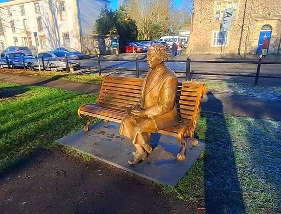 Agatha Christie statue