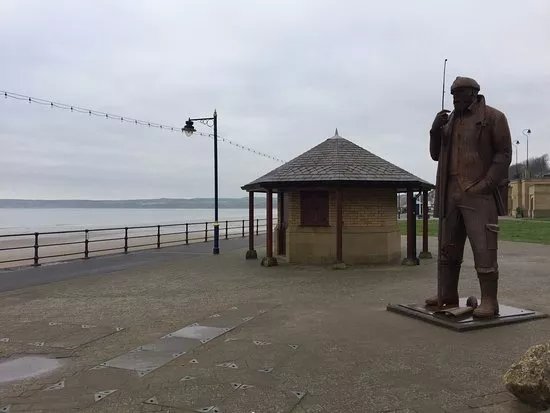 A High Tide in Short Wellies