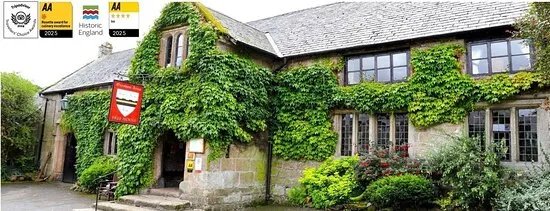 The Oxenham Arms Hotel