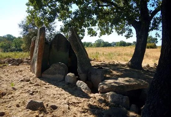 Anta dos Currais do Galhordas