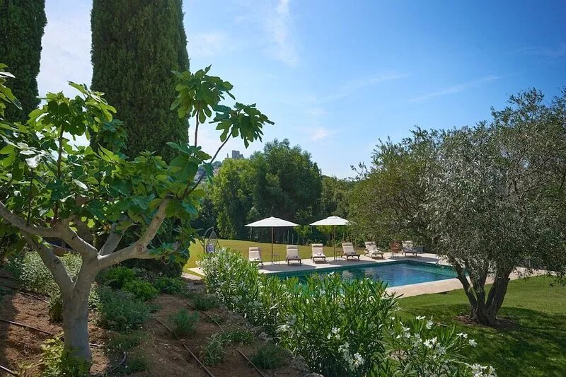 Provencial villa in the countryside not far from the beach