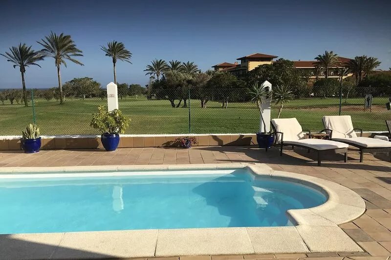 Fantastic Villa With Private Heated Pools. Best Location and Views
