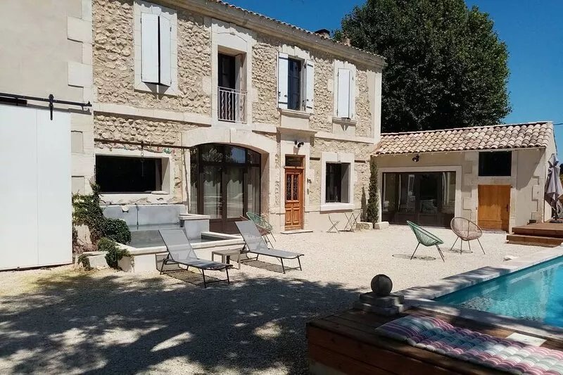 Mas du Cuirassier. Provence vacations with swimming pool!